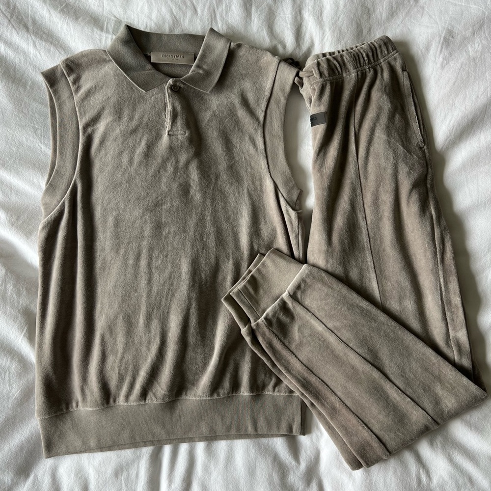 Women’s Fear Of God Essentials Logo Patch Velour Set